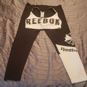 Black -& white Reebox set leggings with sports bra